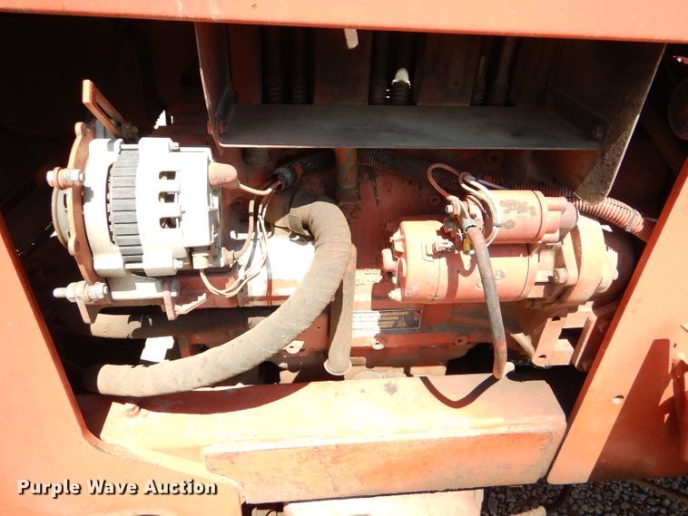 image for item FY9500 1992 Ditch Witch 5110DD trencher