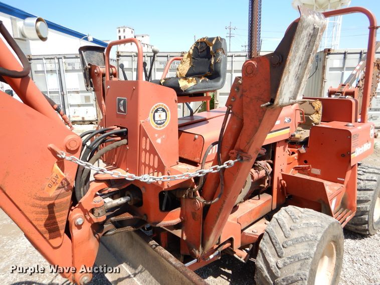 image for item FY9500 1992 Ditch Witch 5110DD trencher
