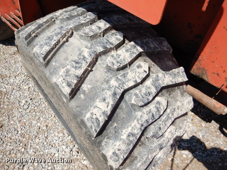 image for item FY9500 1992 Ditch Witch 5110DD trencher