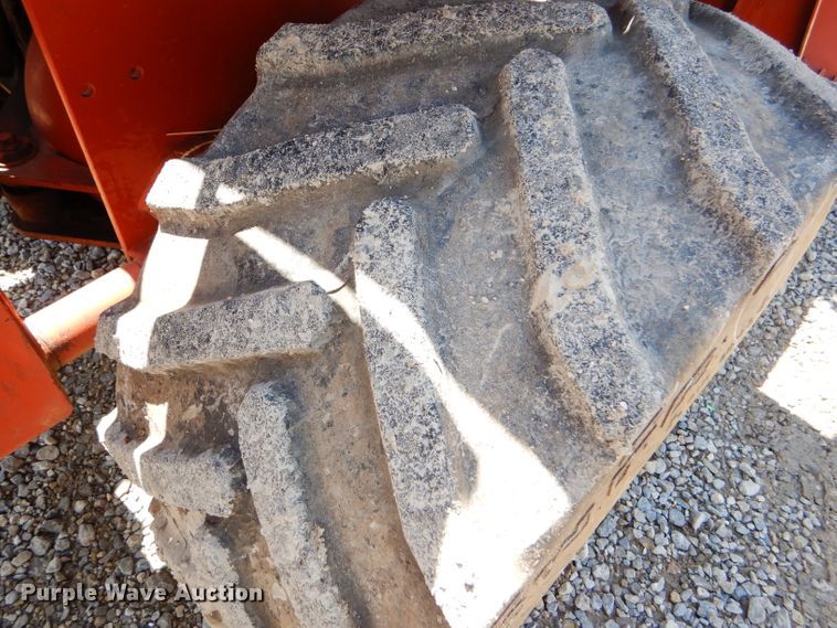 image for item FY9500 1992 Ditch Witch 5110DD trencher