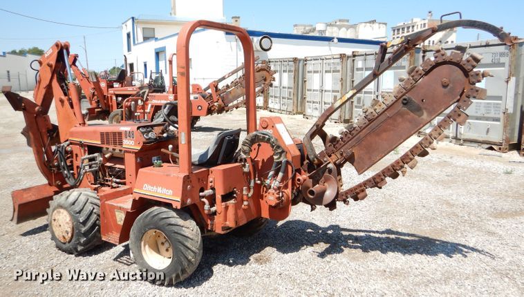 image for item FY9501 1993 Ditch Witch 3500DDLSB trencher