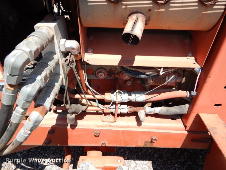 image for item FY9501 1993 Ditch Witch 3500DDLSB trencher