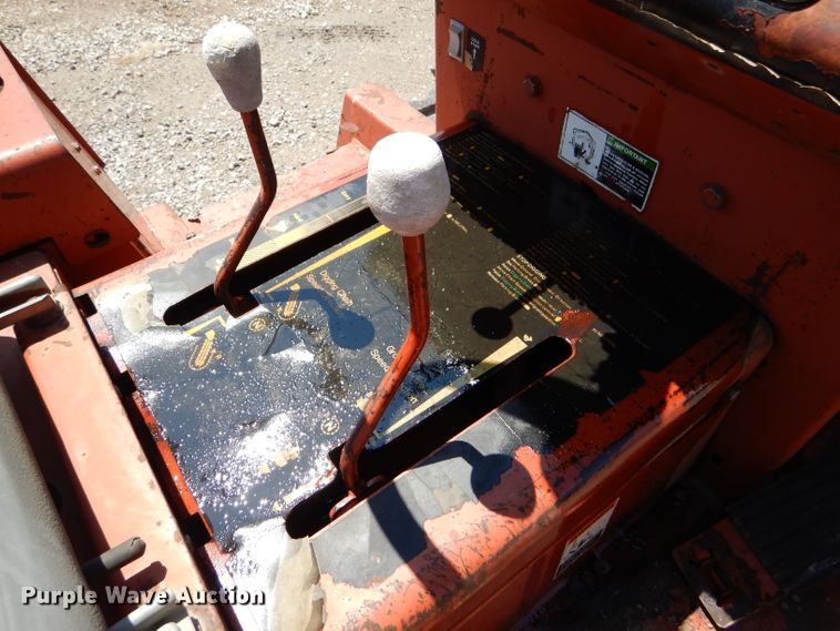 image for item FY9501 1993 Ditch Witch 3500DDLSB trencher
