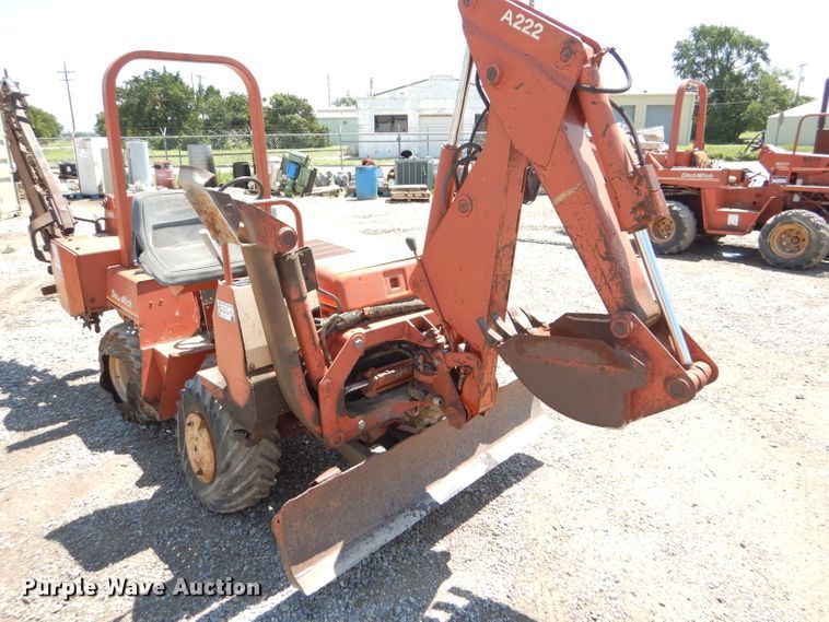 image for item FY9501 1993 Ditch Witch 3500DDLSB trencher