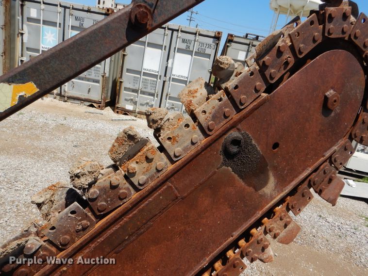 image for item FY9501 1993 Ditch Witch 3500DDLSB trencher