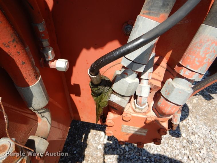 image for item FY9501 1993 Ditch Witch 3500DDLSB trencher