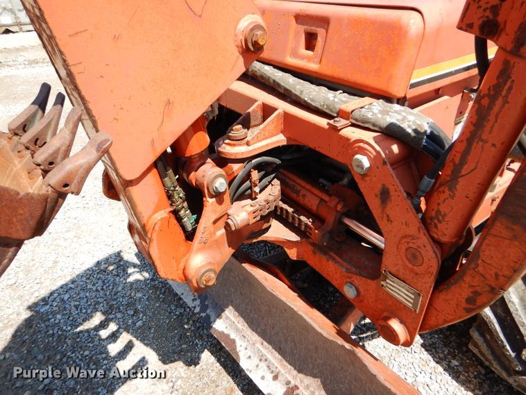 image for item FY9501 1993 Ditch Witch 3500DDLSB trencher