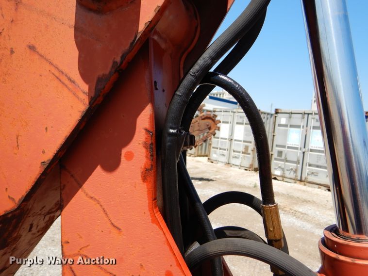 image for item FY9501 1993 Ditch Witch 3500DDLSB trencher