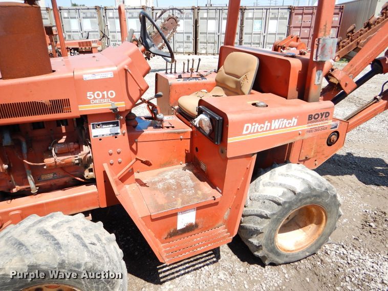 image for item FY9503 1988 Ditch Witch 5010 trencher