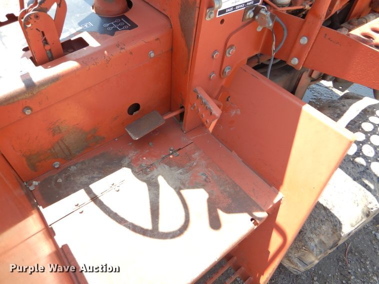 image for item FY9503 1988 Ditch Witch 5010 trencher