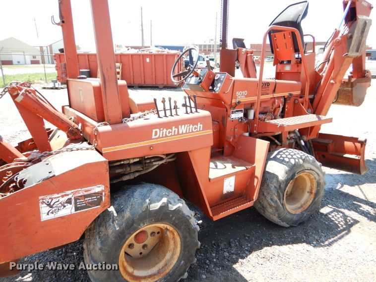 image for item FY9503 1988 Ditch Witch 5010 trencher