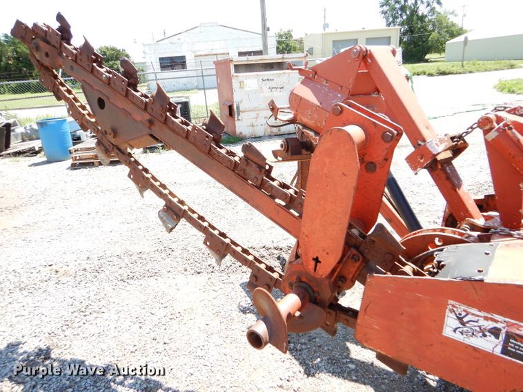 image for item FY9503 1988 Ditch Witch 5010 trencher