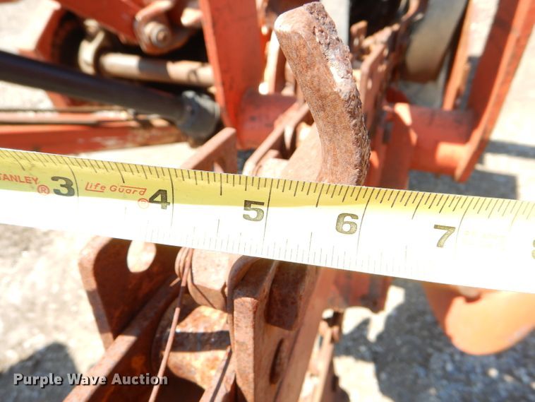 image for item FY9503 1988 Ditch Witch 5010 trencher