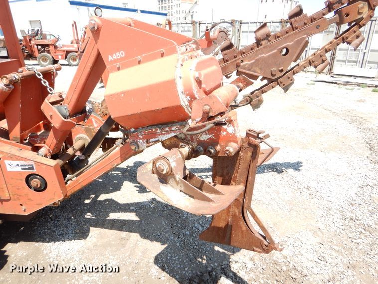 image for item FY9503 1988 Ditch Witch 5010 trencher