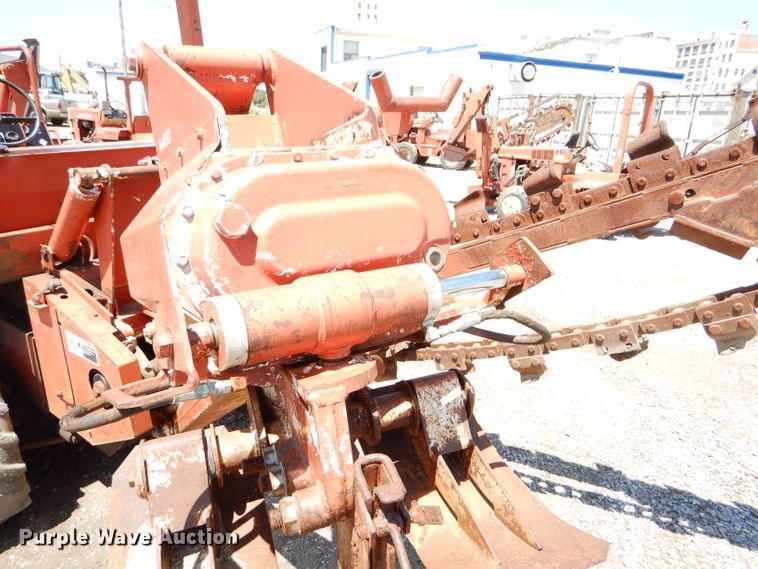 image for item FY9503 1988 Ditch Witch 5010 trencher