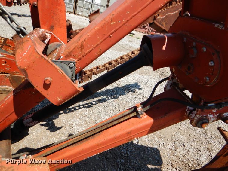 image for item FY9503 1988 Ditch Witch 5010 trencher