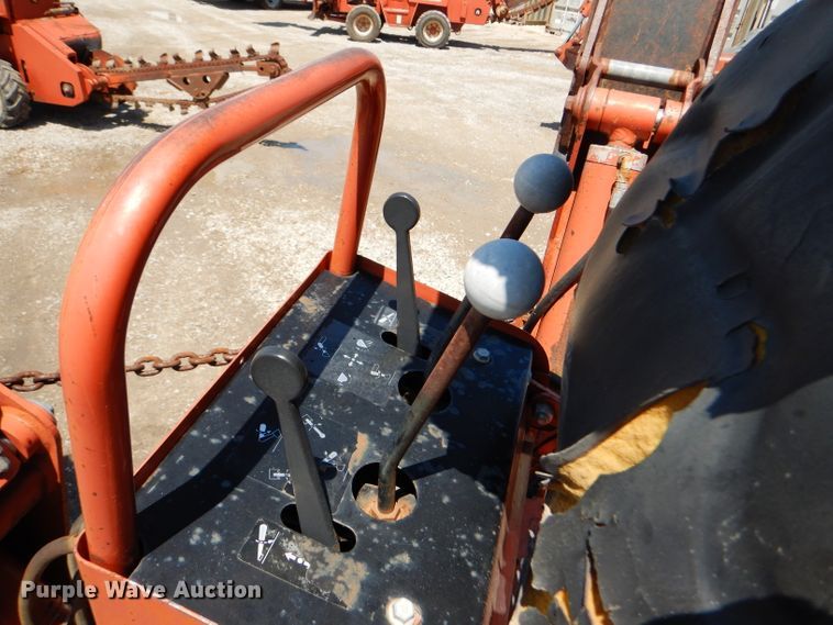 image for item FY9503 1988 Ditch Witch 5010 trencher