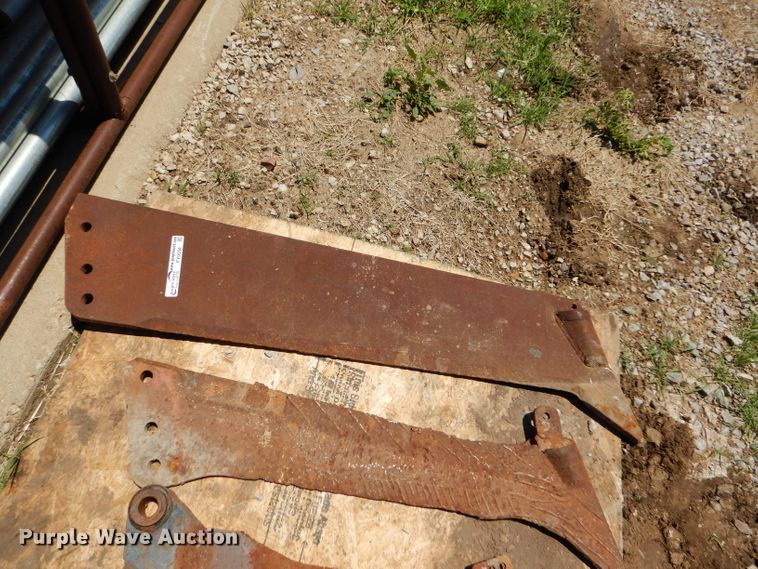 image for item FY9504 (12) vibratory plow shanks