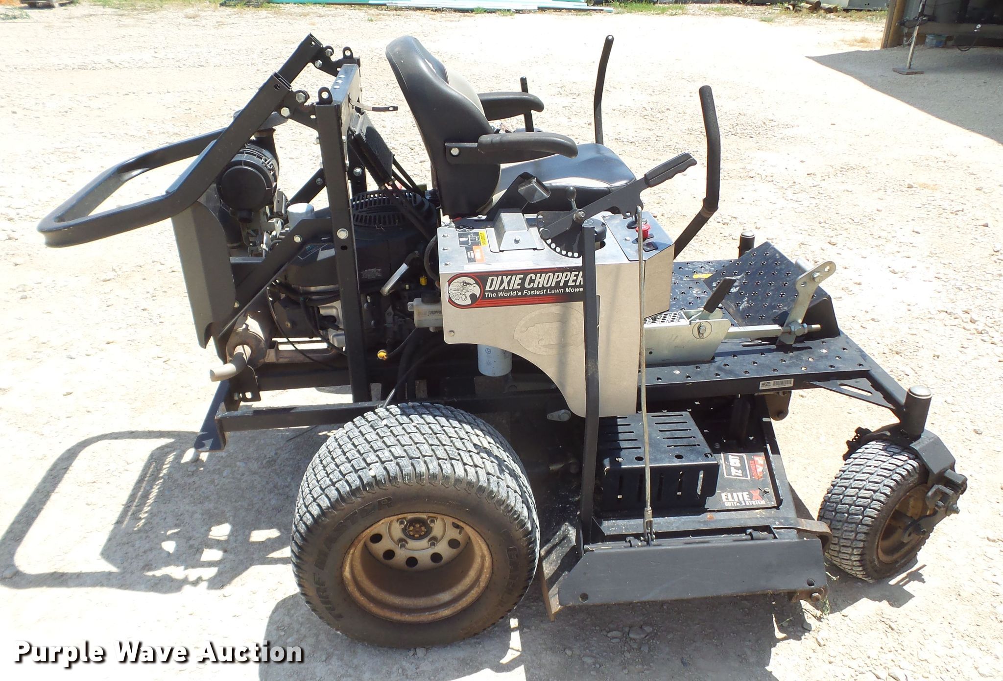 Dixie Chopper Classic ZTR lawn mower in Tye, TX Item FL9268 sold