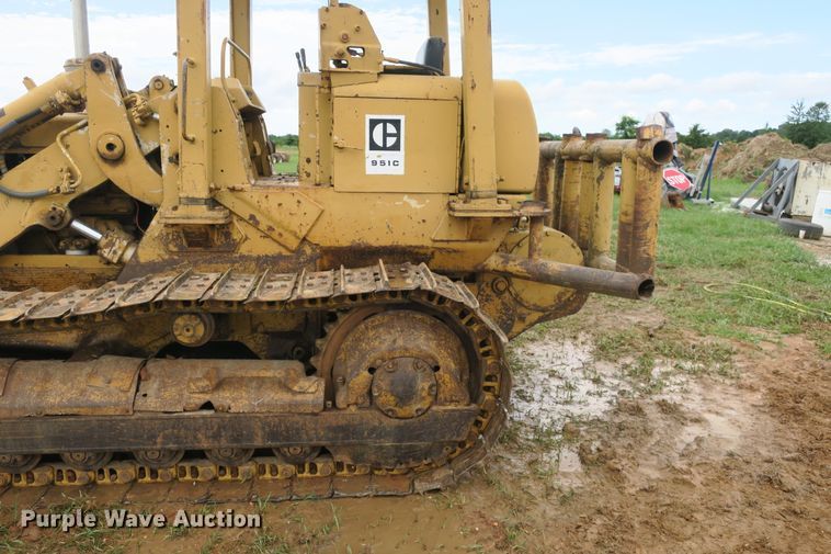 image for item DB10249 1980 Caterpillar 951C track loader