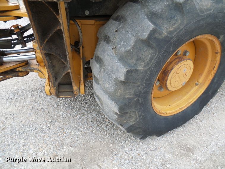 image for item DB2243 1996 Case 580L backhoe