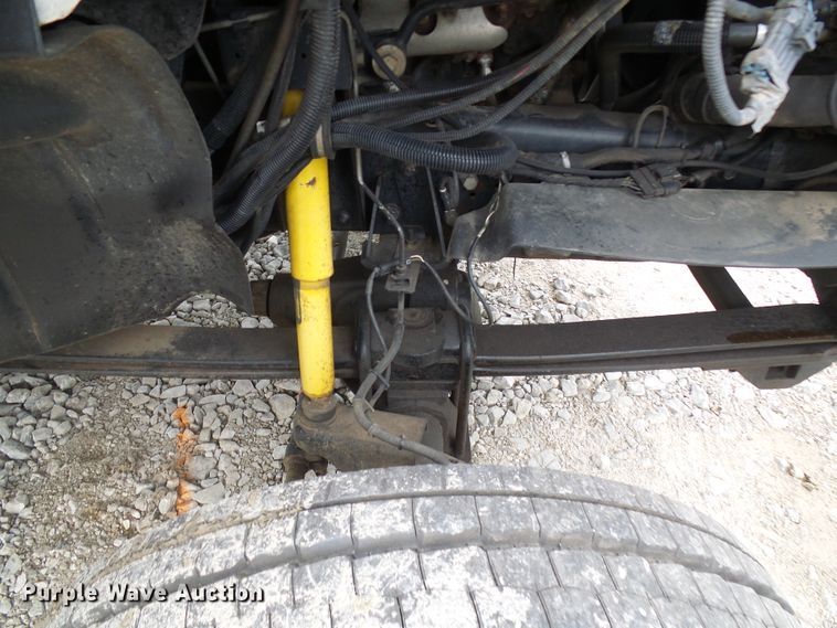 image for item DB2245 2007 GMC C5500 bucket truck