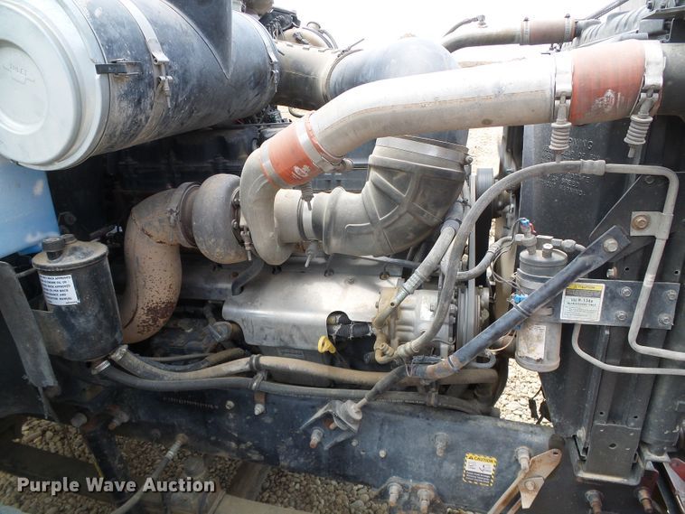 image for item DC5072 1999 Mack CH613 semi truck