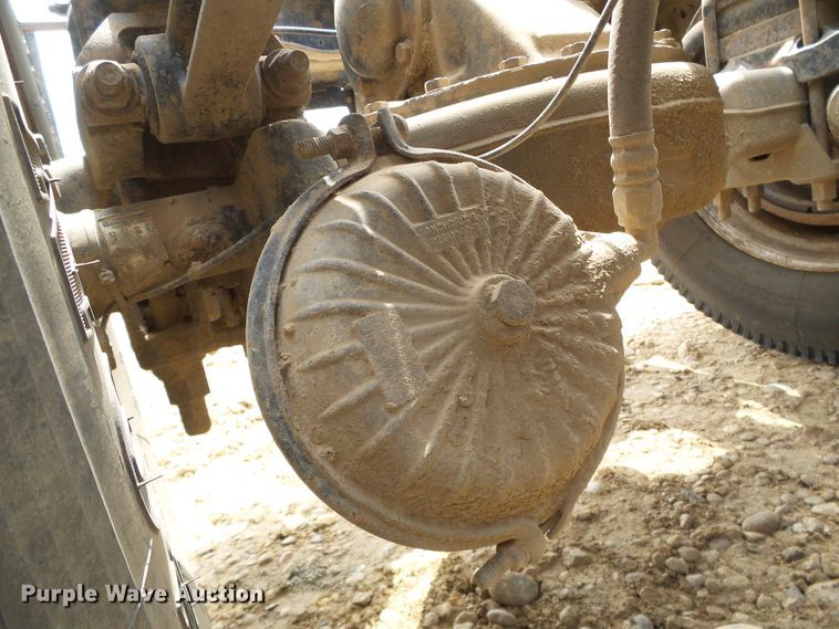 image for item DC5072 1999 Mack CH613 semi truck