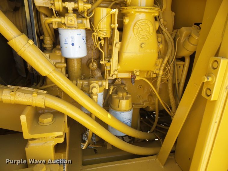 image for item DD6305 1987 Vermeer CC90 rock saw