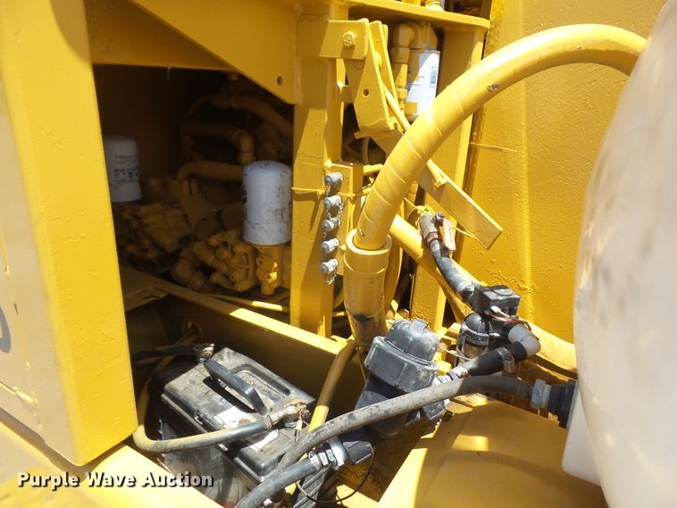 image for item DD6305 1987 Vermeer CC90 rock saw