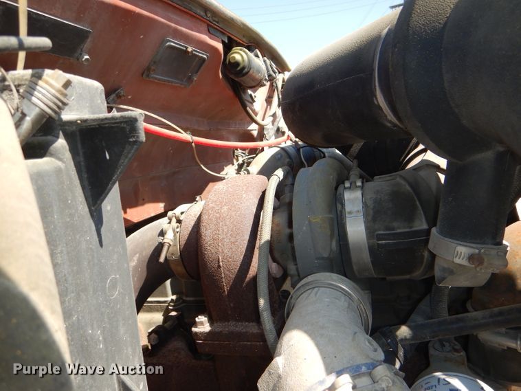 image for item DE3520 1996 Ford F800 crane truck