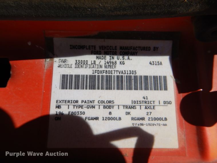 image for item DE3520 1996 Ford F800 crane truck