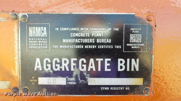 image for item DE4930 1973 Ross 250-8 Mobiliner Central Mix concrete plant