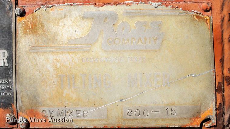 image for item DE4930 1973 Ross 250-8 Mobiliner Central Mix concrete plant