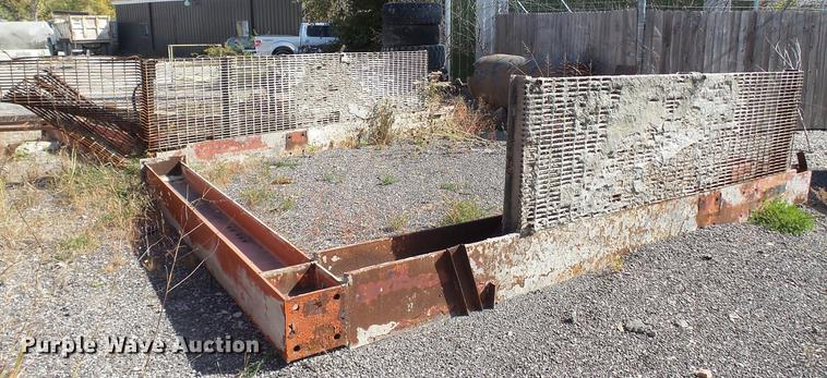 image for item DE4930 1973 Ross 250-8 Mobiliner Central Mix concrete plant