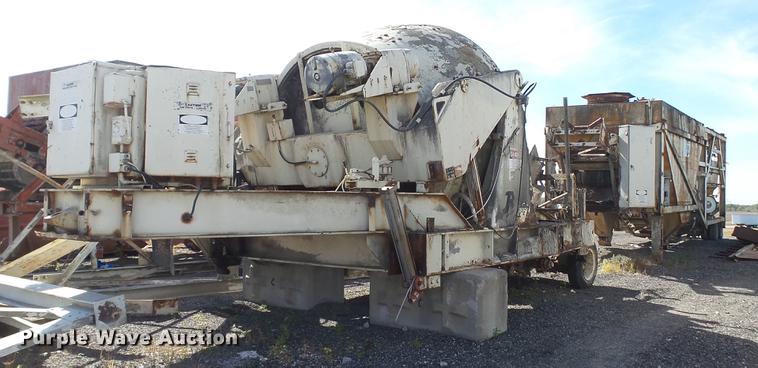 image for item DE4931 1990 Ross 135-10 Uniplant Central Mix concrete plant