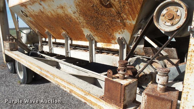 image for item DE4931 1990 Ross 135-10 Uniplant Central Mix concrete plant