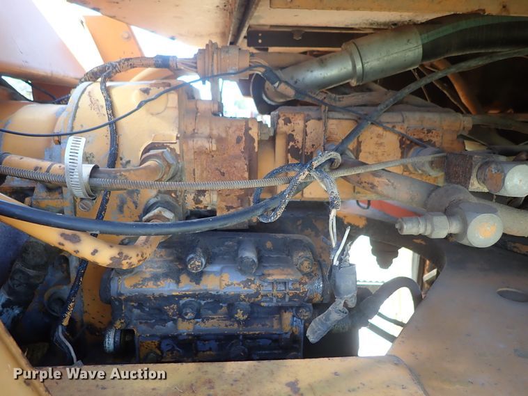 image for item DE5432 Case W14 wheel loader