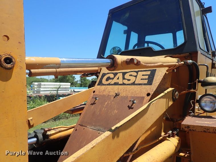 image for item DE5432 Case W14 wheel loader
