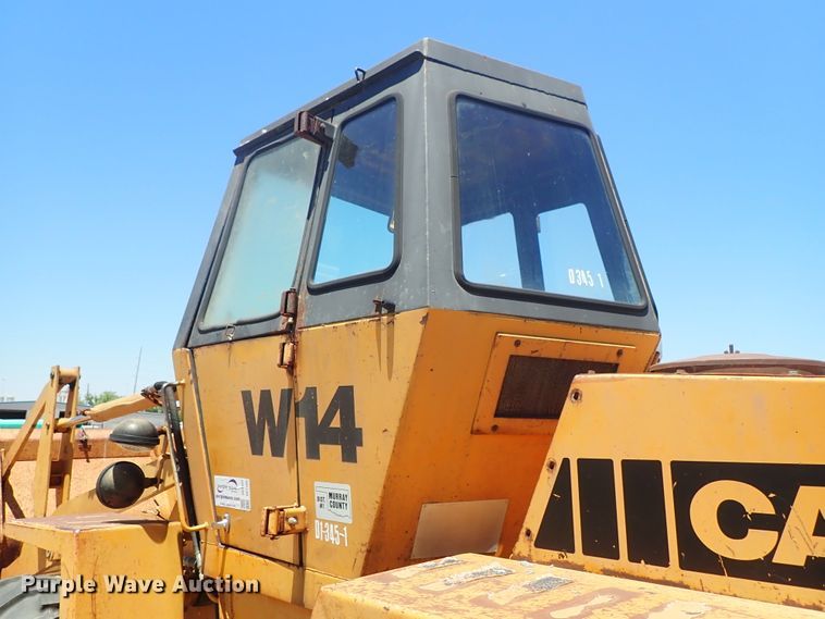 image for item DE5432 Case W14 wheel loader