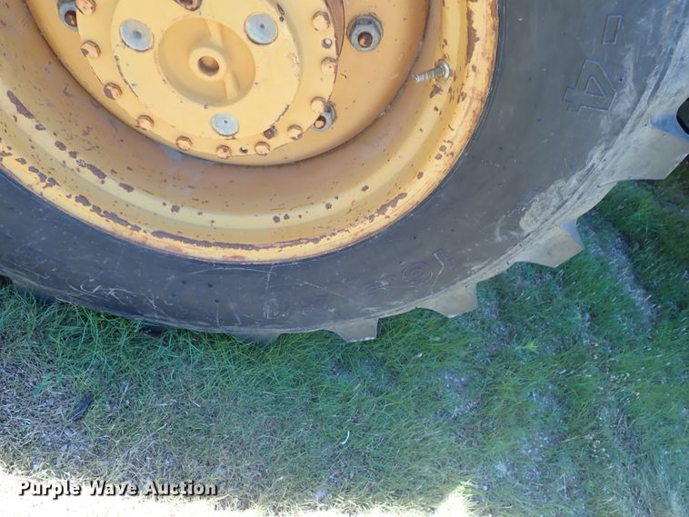 image for item DE5432 Case W14 wheel loader