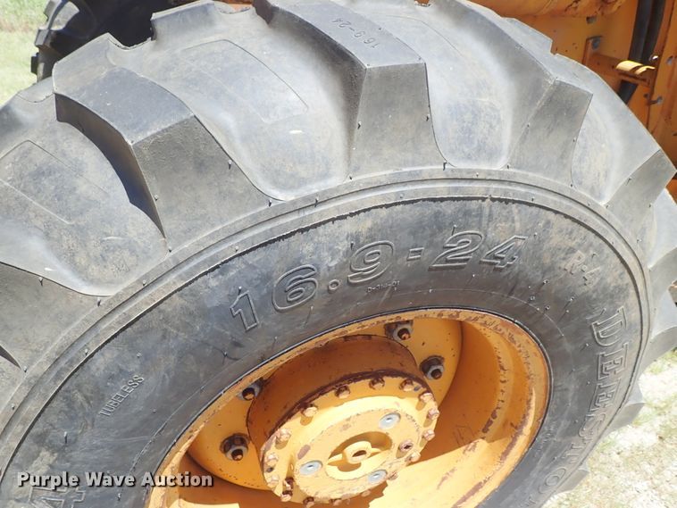 image for item DE5432 Case W14 wheel loader