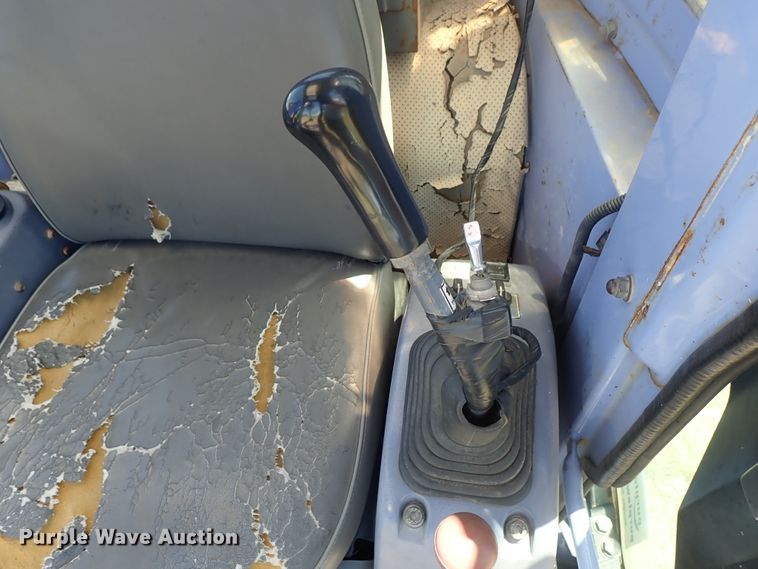 image for item DE5433 Komatsu PC128UU-1E excavator