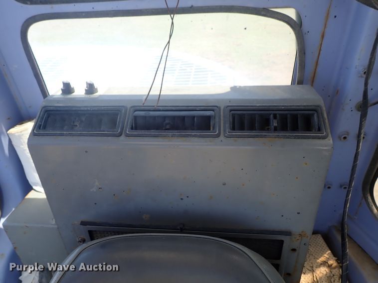 image for item DE5433 Komatsu PC128UU-1E excavator