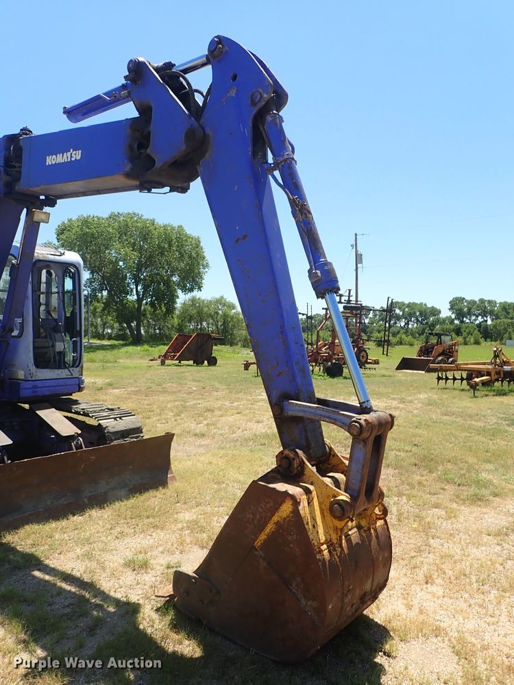 image for item DE5433 Komatsu PC128UU-1E excavator