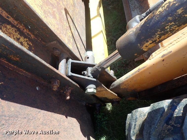 image for item DE5439 1981 Case 1845 skid steer