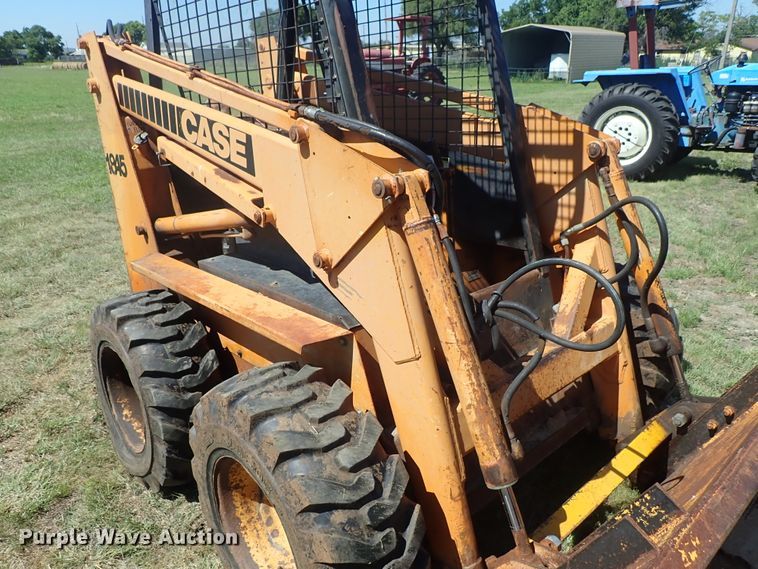 image for item DE5439 1981 Case 1845 skid steer