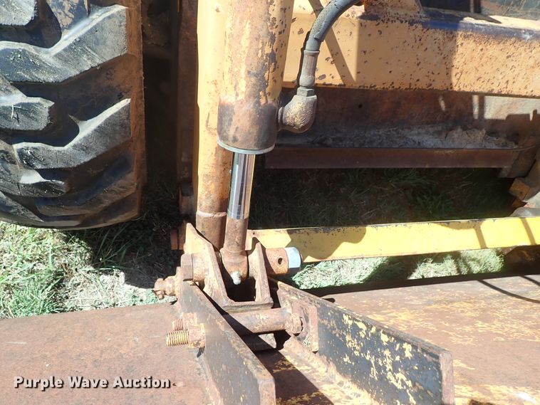 image for item DE5439 1981 Case 1845 skid steer