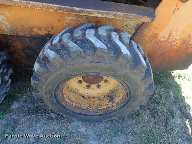 image for item DE5439 1981 Case 1845 skid steer