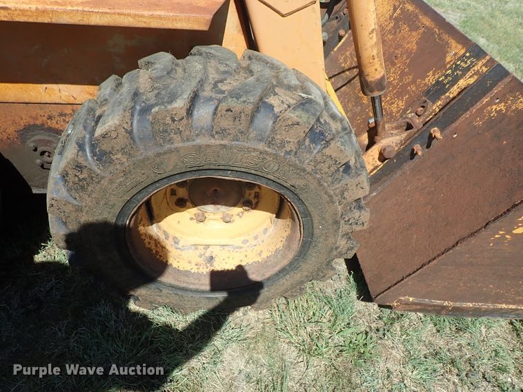 image for item DE5439 1981 Case 1845 skid steer
